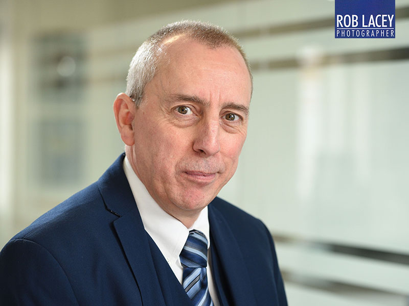 Headshot corporate banking 2