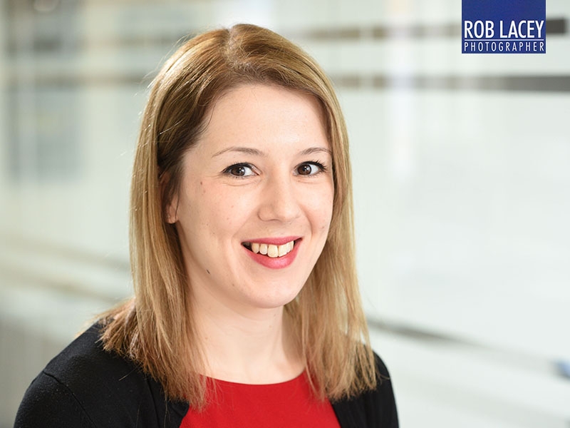 Headshot corporate banking 2