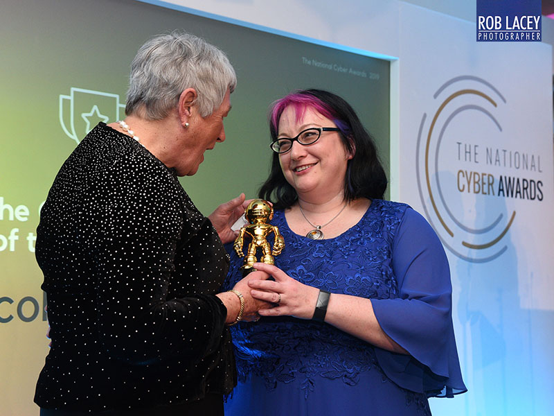 presentation dame janet