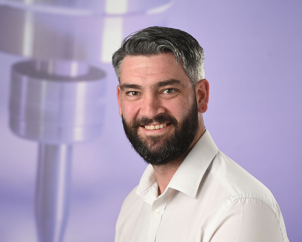 business headshot wide